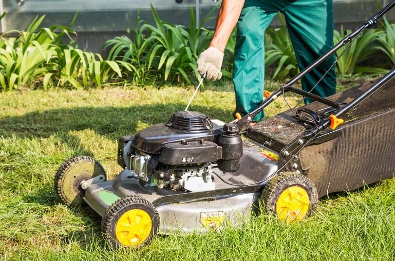 Why Does My Push Mower Start Then Die?