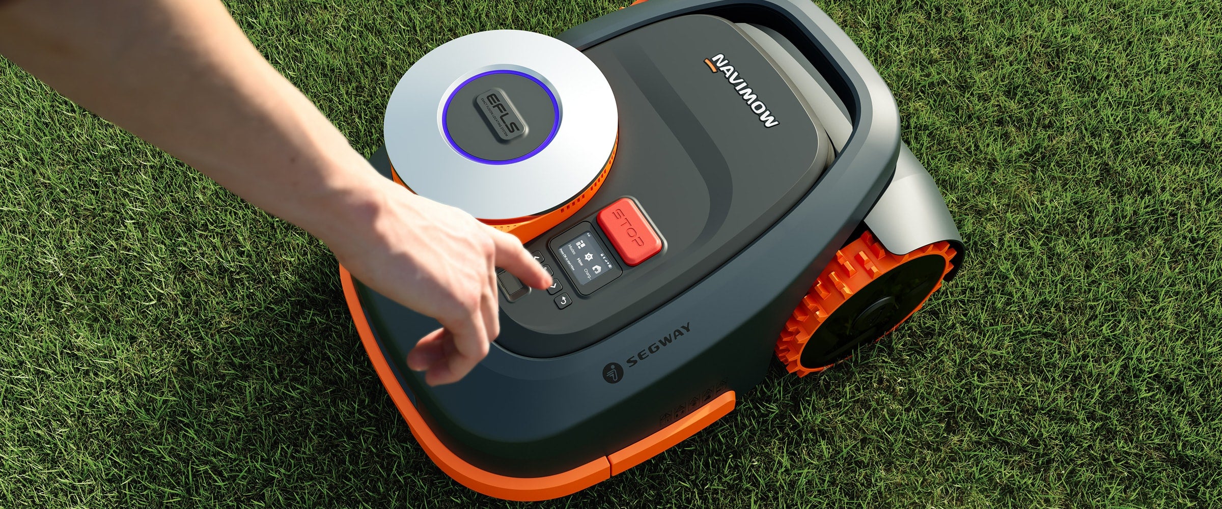 <p>Physical buttons with a bright color display offer instant, intuitive control.</p>