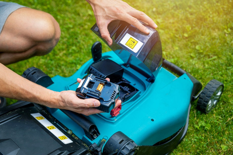 How to Charge a Lawn Mower Battery?