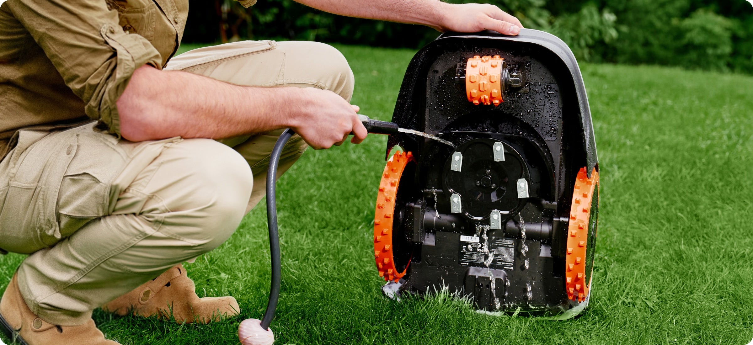 <p>Built to withstand rain, dust, and dirt. Easy to rinse clean for effortless maintenance.</p>